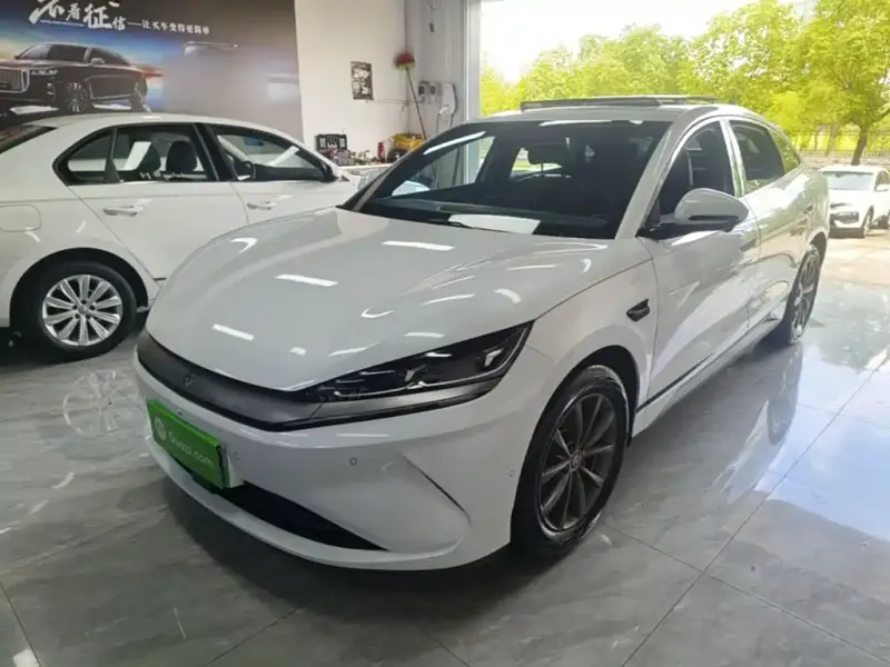 BYD Qin L, 2025