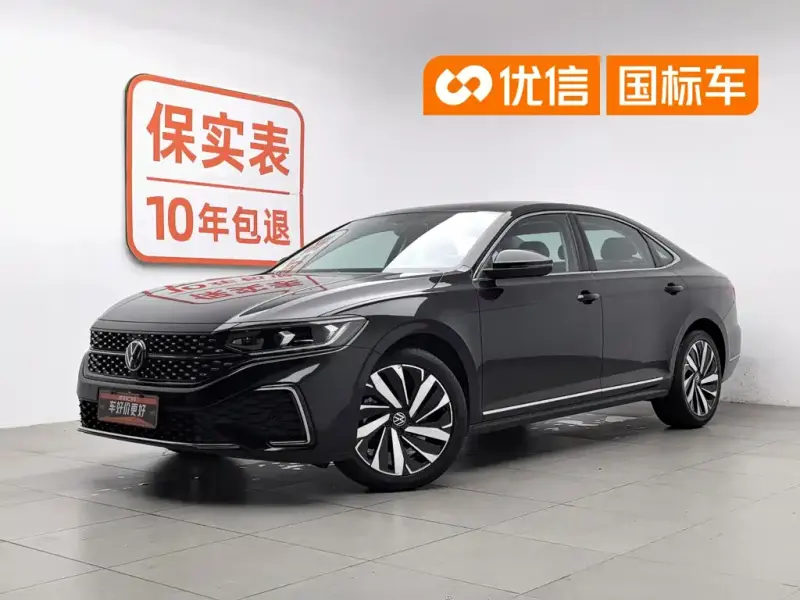 Volkswagen Passat, 2022