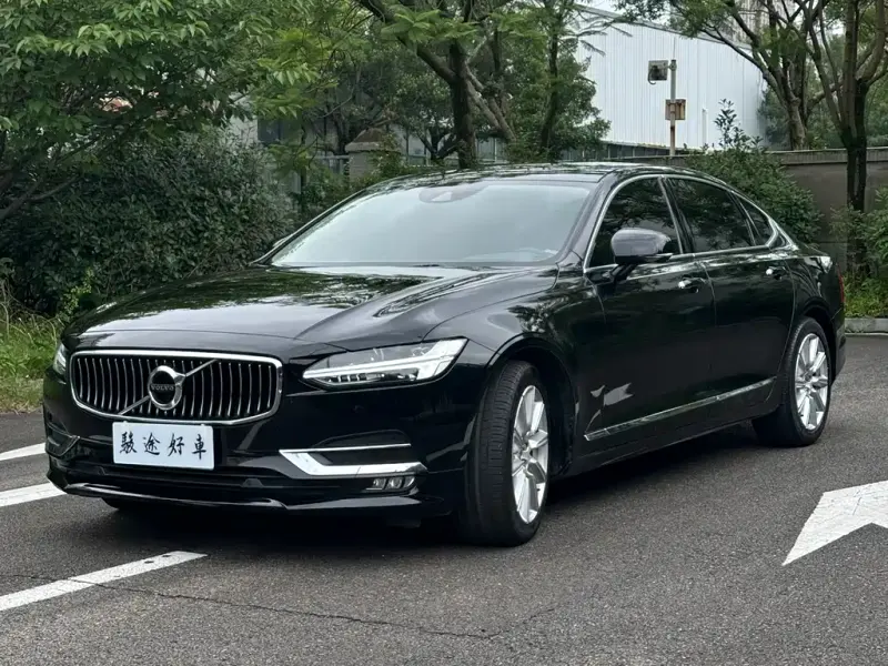 Volvo S90, 2020