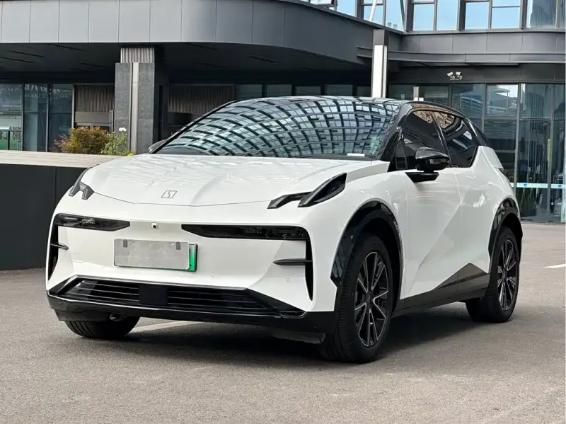 Zeekr X, 2023