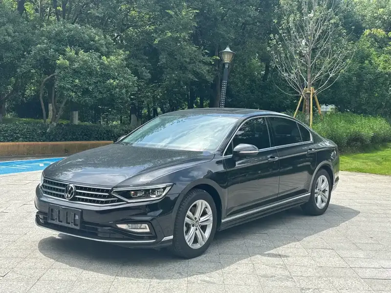 Volkswagen Magotan, 2025