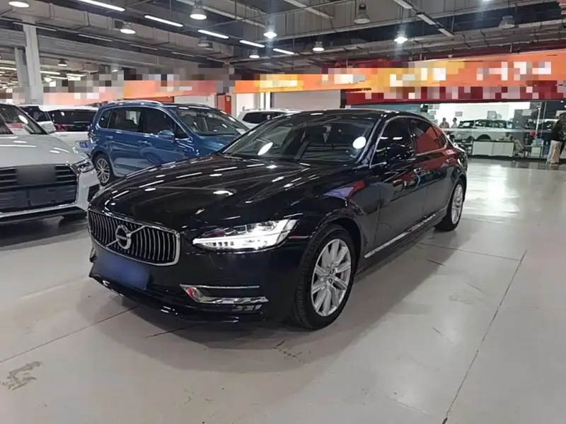 Volvo S90, 2020