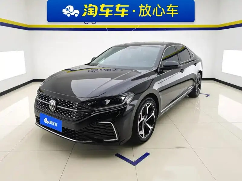 Volkswagen Passat, 2024