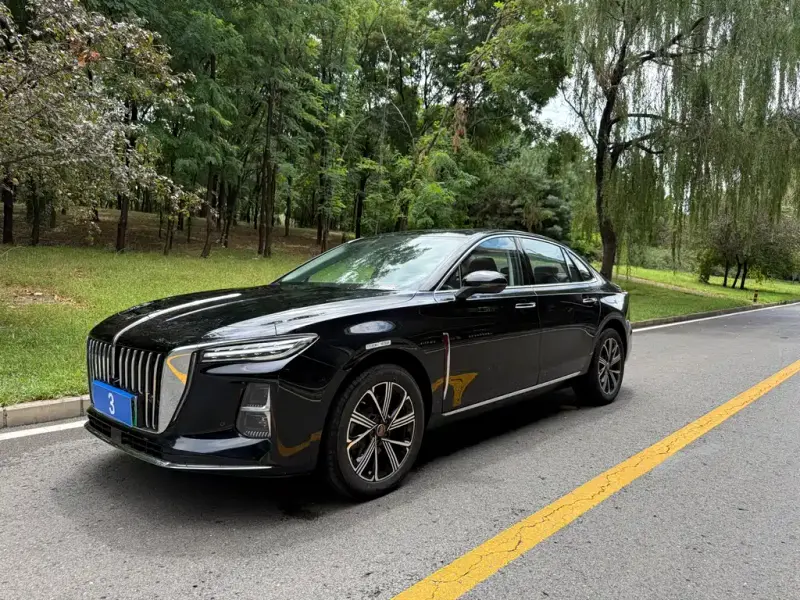 Hongqi H5 PHEV, 2025