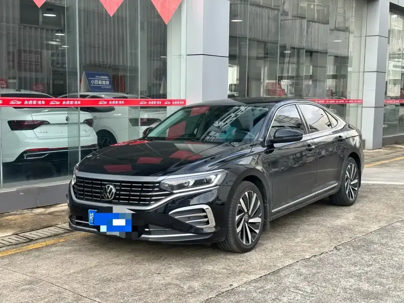 Volkswagen Passat, 2023