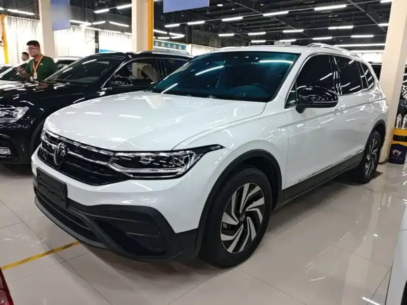 Volkswagen Tiguan L, 2024