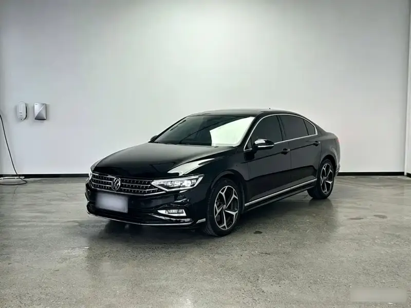 Volkswagen Magotan, 2023