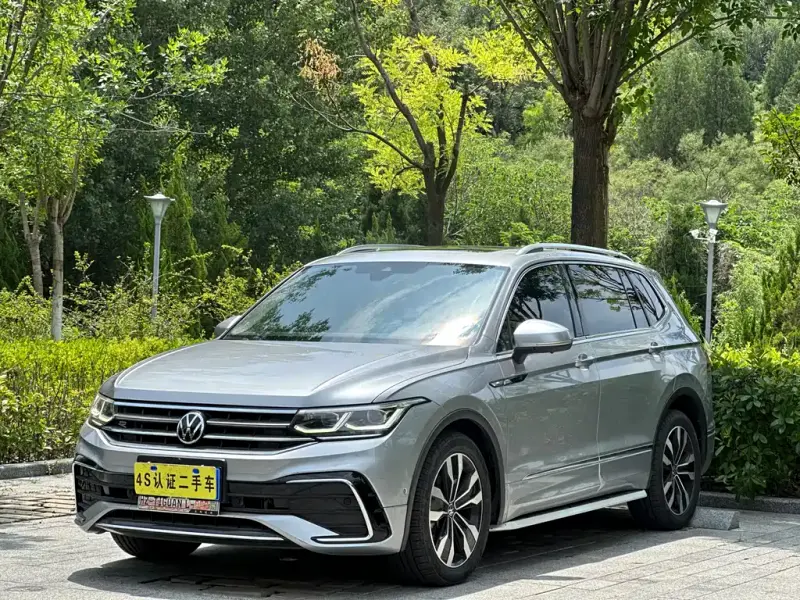 Volkswagen Tiguan L, 2021