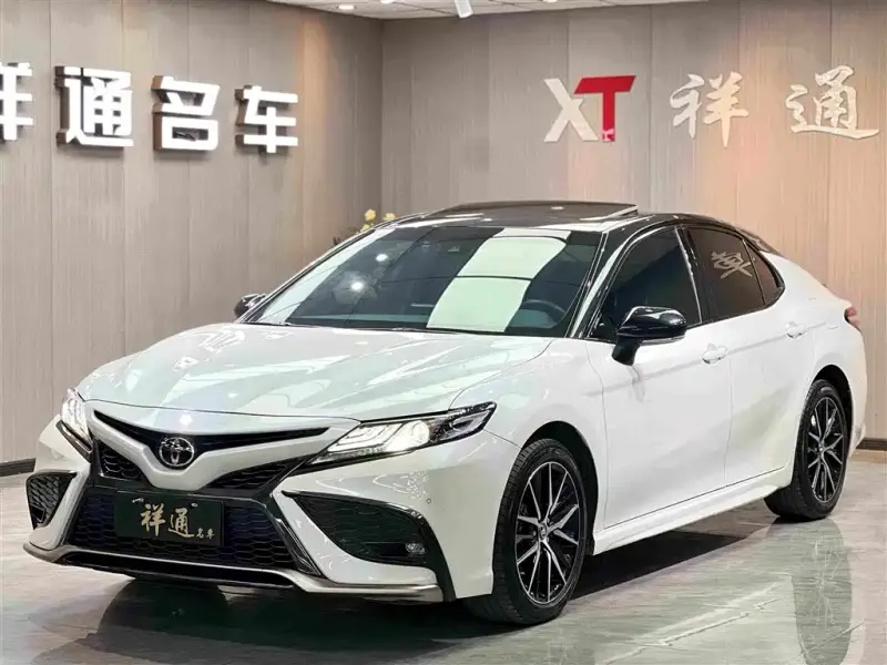Toyota Camry, 2022