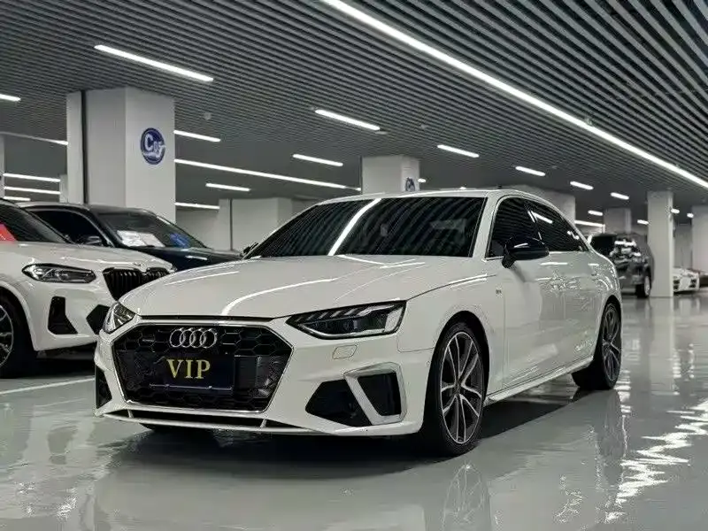 Audi A4L, 2020