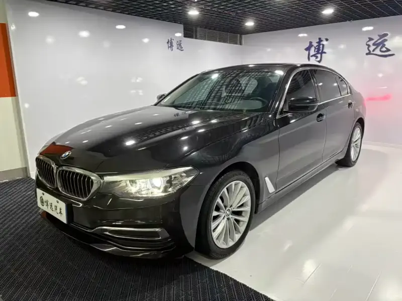 BMW 5 Series, 2019
