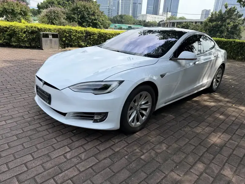 Tesla Model S, 2019