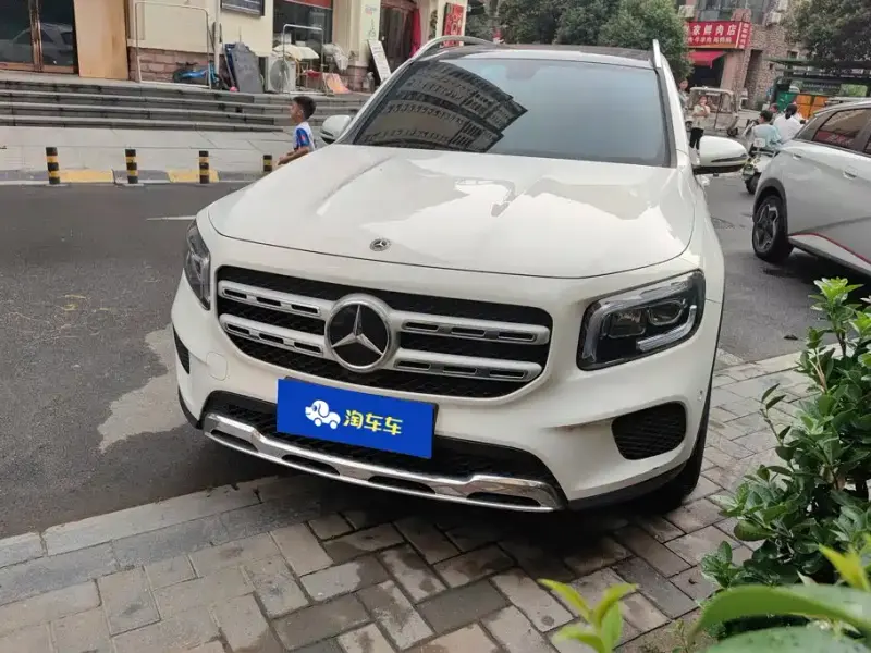 Mercedes-Benz GLB, 2023