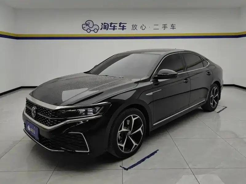 Volkswagen Passat, 2024