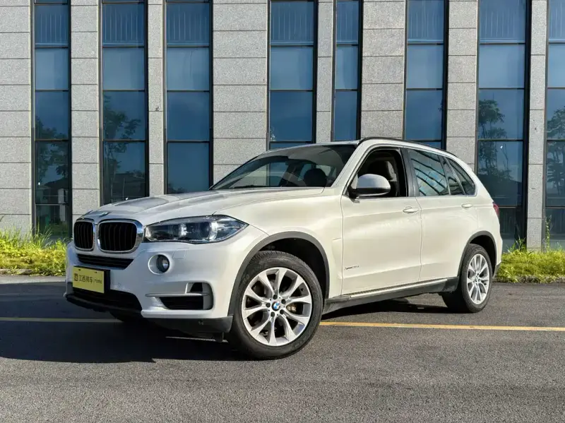 BMW X5 (Import), 2016