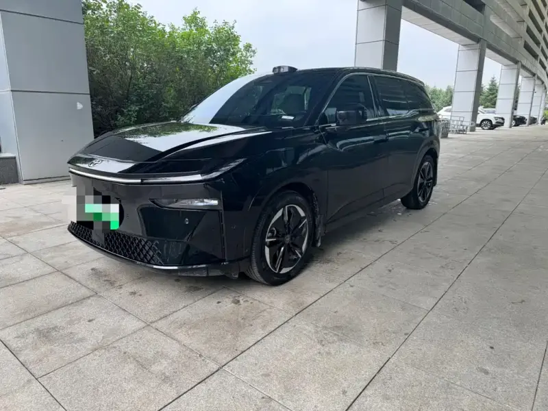 Toyota 3X, 2025