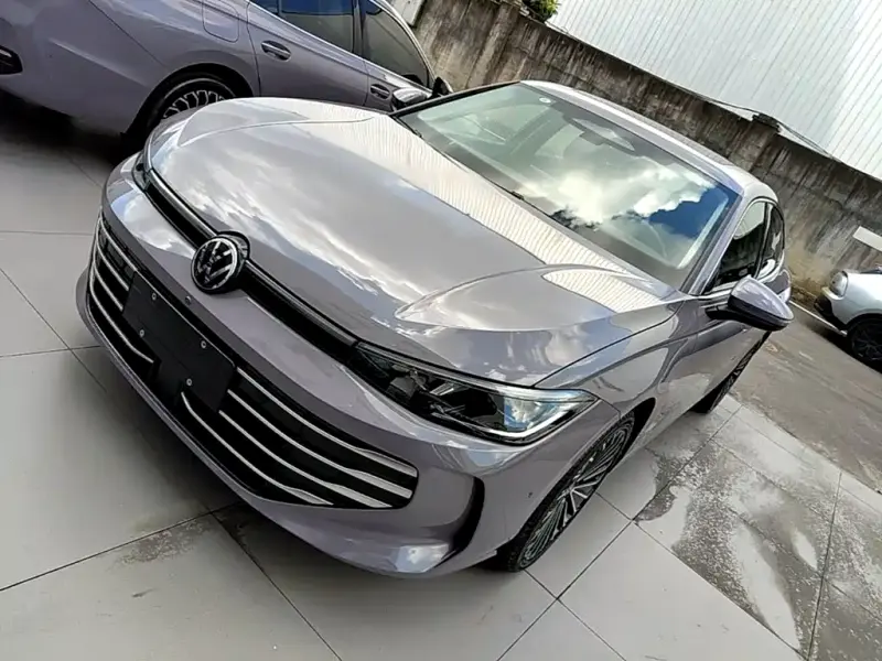 Volkswagen Passat, 2024