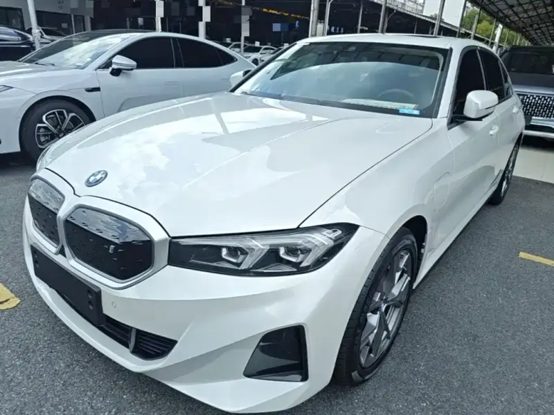 BMW i3, 2023