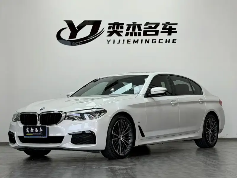 BMW 5 Series, 2019