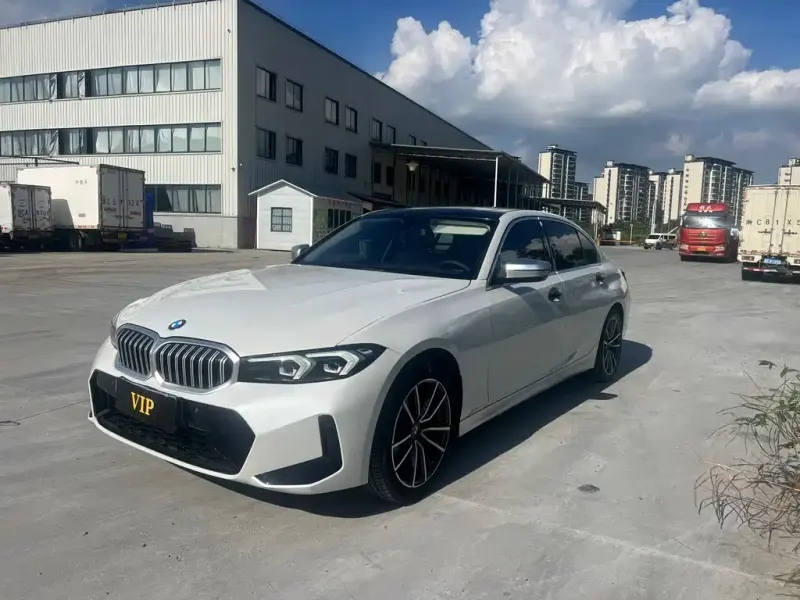 BMW 3 Series, 2023