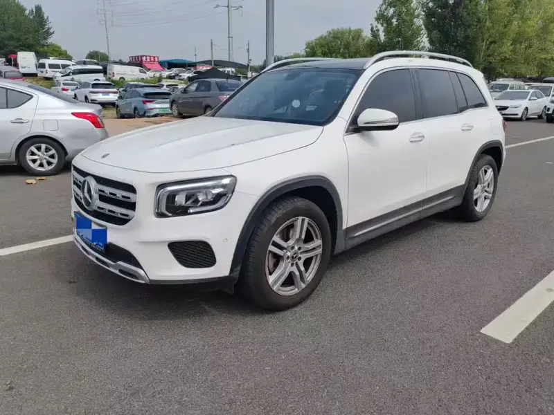 Mercedes-Benz GLB, 2023