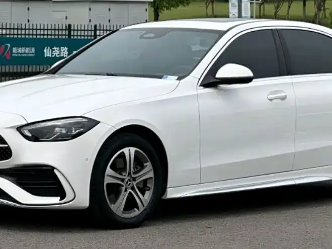 Mercedes-Benz C-Class, 2022