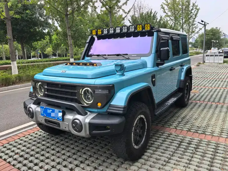 212 T01, 2025