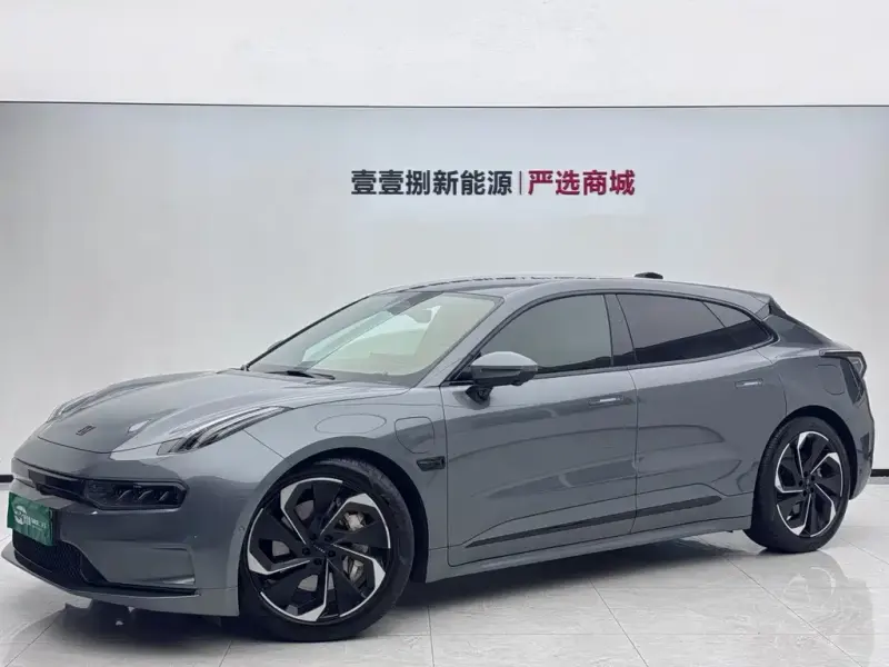Zeekr 001, 2022
