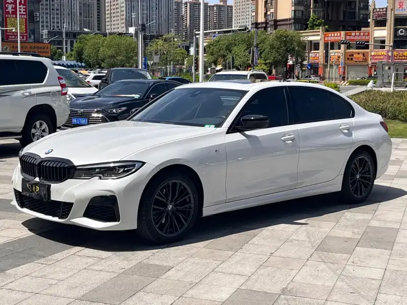 BMW 3 Series, 2021