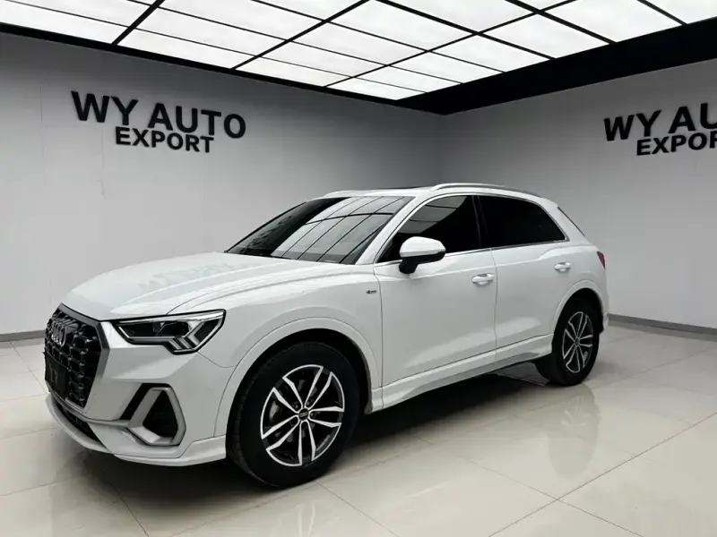 Audi Q3, 2021