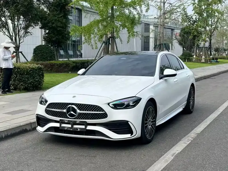 Mercedes-Benz C-Class, 2024