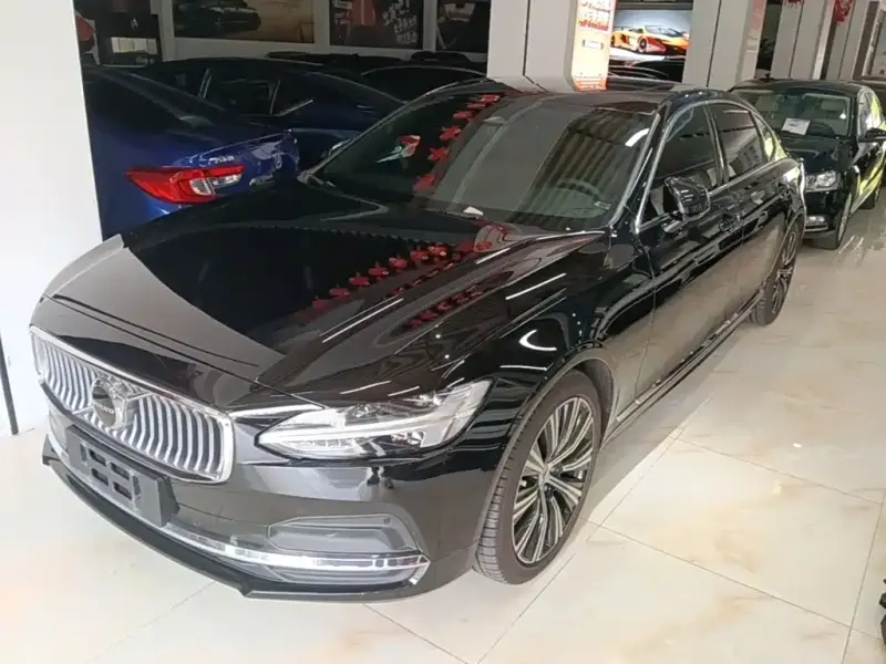 Volvo S90, 2024