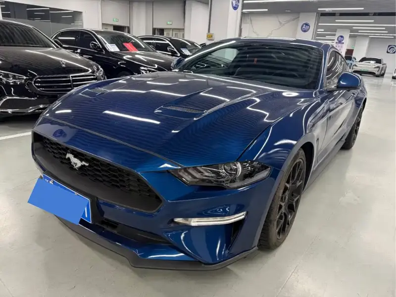 Ford Mustang, 2022