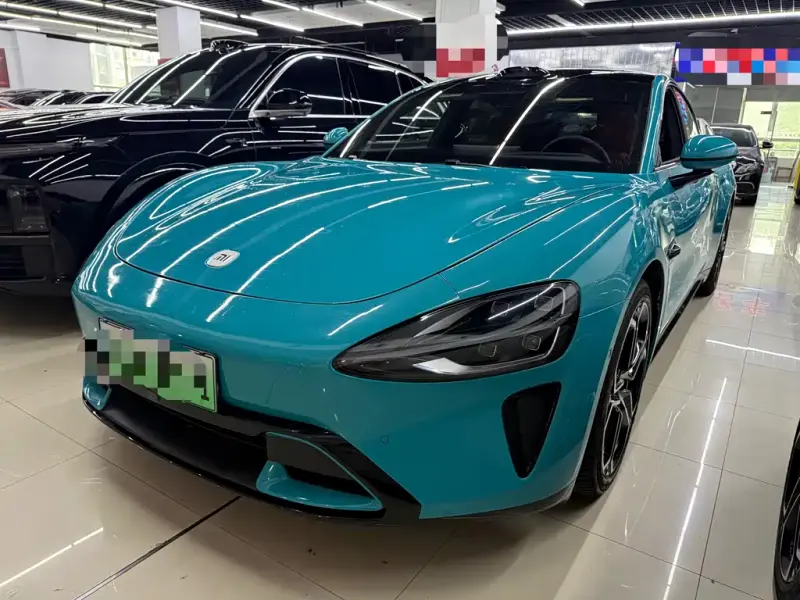 Xiaomi SU7, 2025