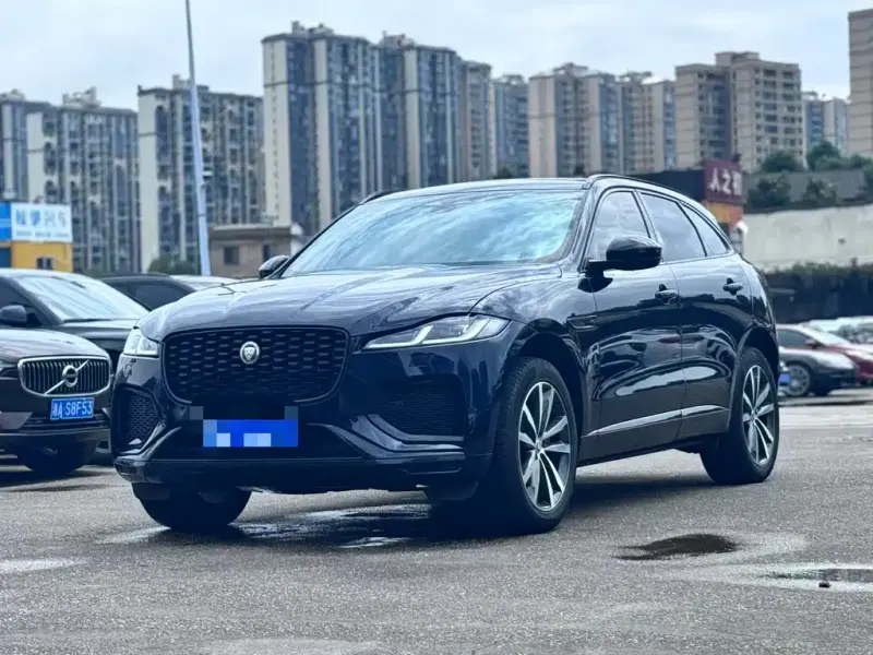 Jaguar F-PACE, 2024