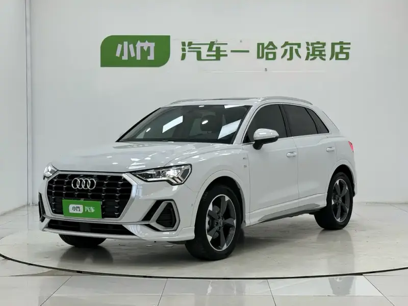 Audi Q3, 2023