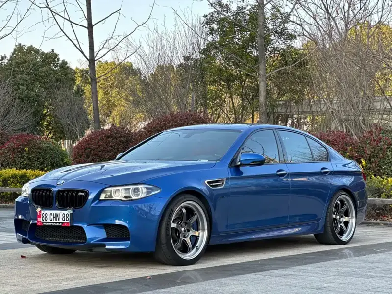 BMW M5, 2015