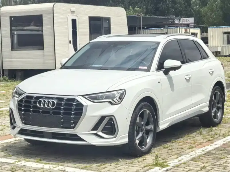 Audi Q3, 2023