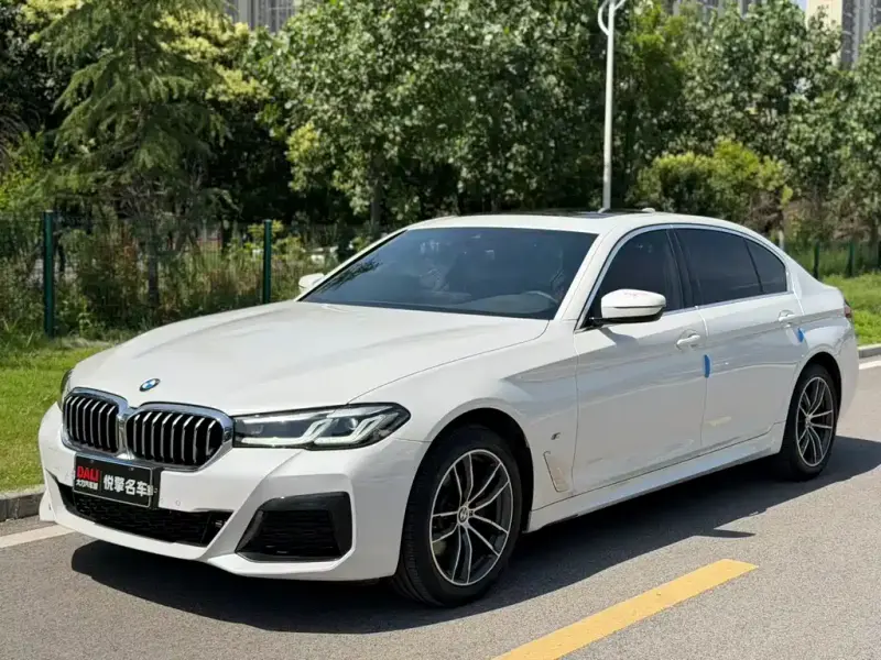 BMW 5 Series, 2022