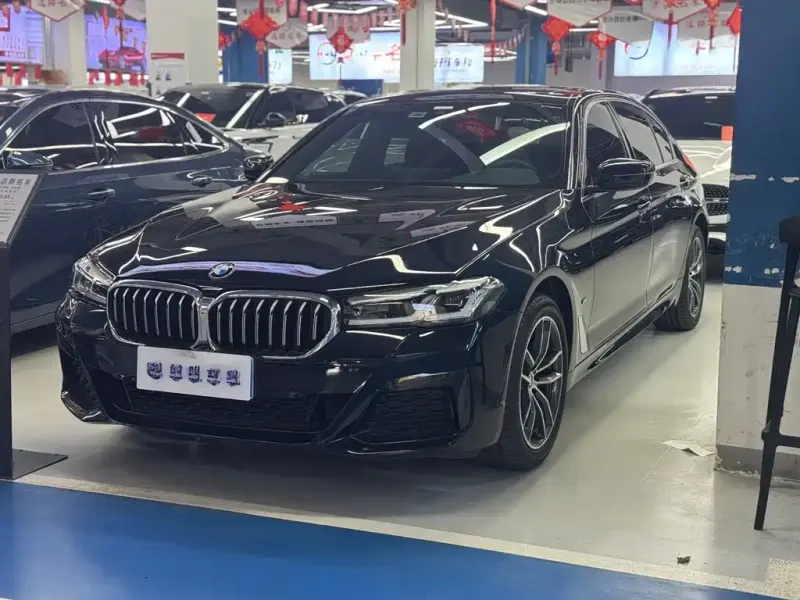 BMW 5 Series, 2023