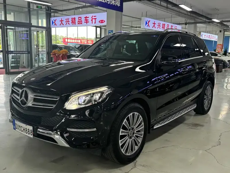 Mercedes-Benz GLE( ), 2017