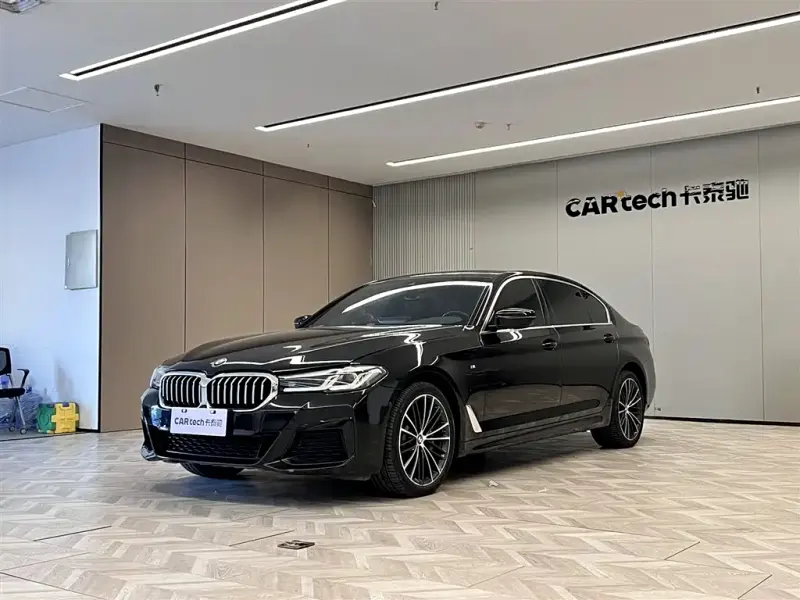 BMW 5 Series, 2021