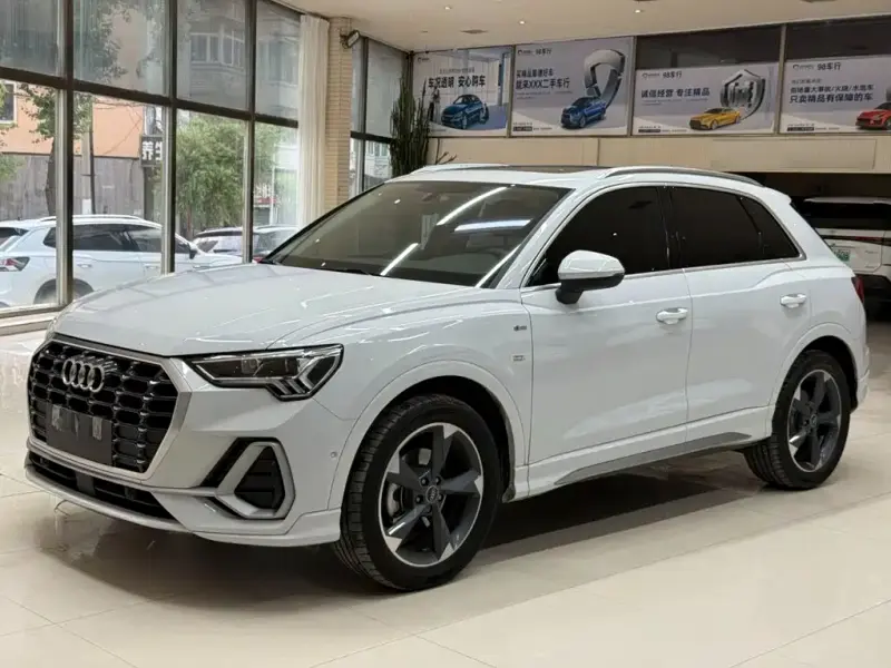 Audi Q3, 2023