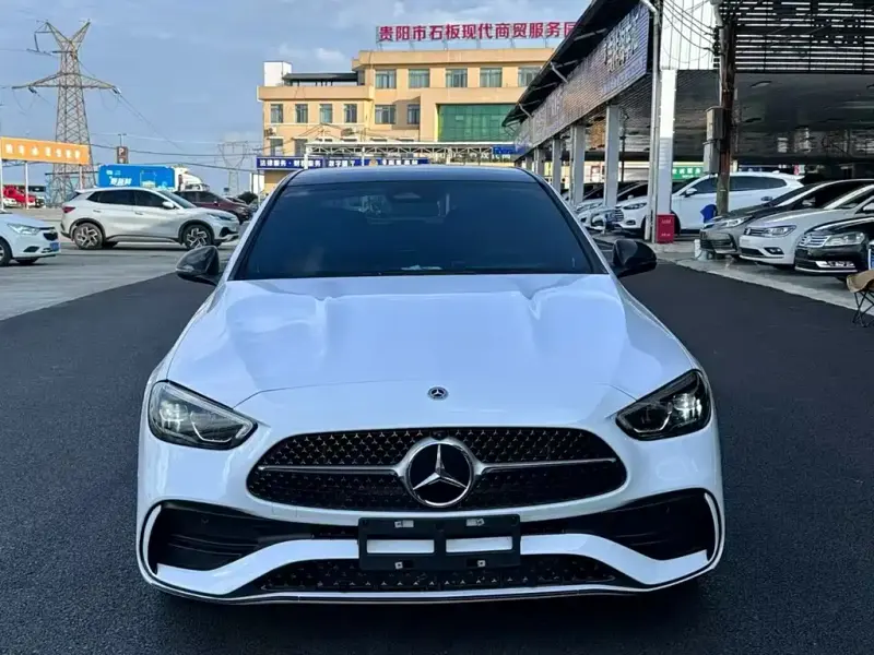 Mercedes-Benz C-Class, 2025