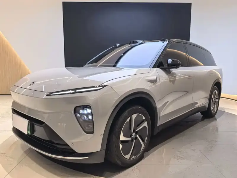 NIO ES8, 2024