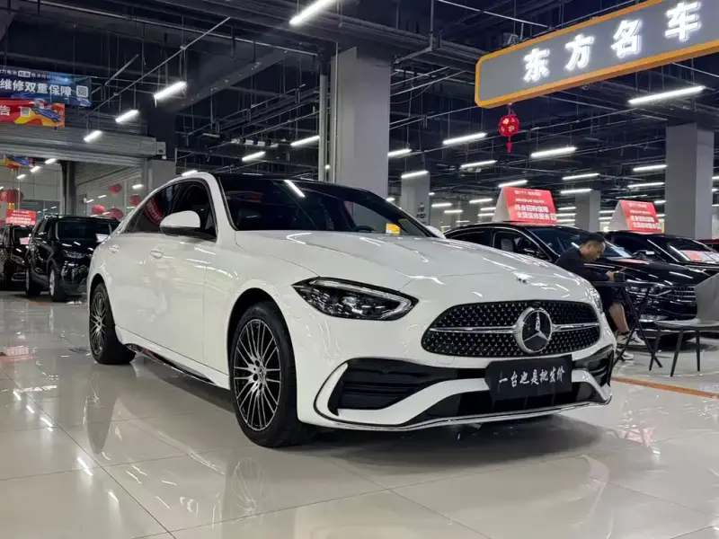 Mercedes-Benz C-Class, 2025
