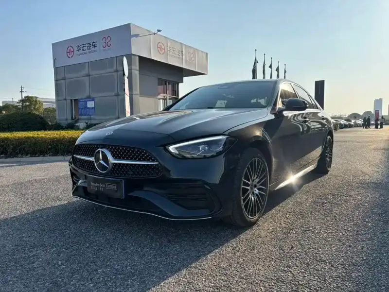 Mercedes-Benz C-Class, 2025