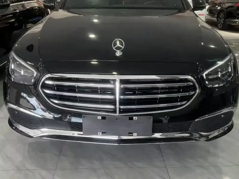 Mercedes-Benz E-Class, 2023