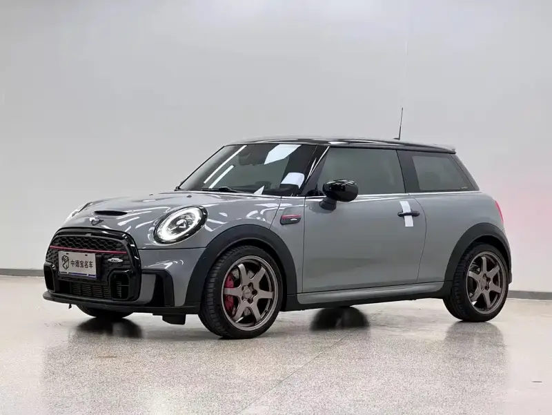 MINI JCW, 2021