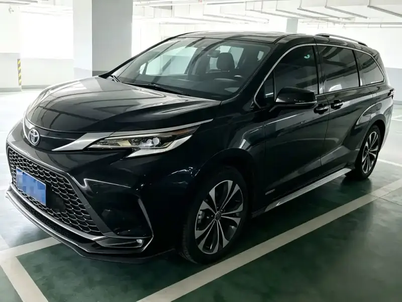 Toyota Granvia, 2023